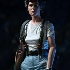 Budget 🎁 NECA Aliens Series 5 Ellen Ripley Action Figure [Aliens Queen Battle] 😀 -US Horror Sales 2022 aliens5ripley inset2