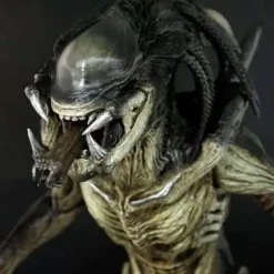 Buy ✨ Alien vs Predator Requiem Movie Masterpiece Predalien Collectible Figure 🔥 -US Horror Sales 2022 avprhtalienhybrid inset4