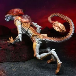 Coupon 🧨 NECA Kenner Aliens Tribute Panther Alien Action Figure 👏 -US Horror Sales 2022 kennertributepantheralien inset2