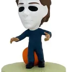 Discount 😉 REVOs 🎃 Halloween Horror Series 2 Michael Myers 4-Inch Vinyl Figure 🤩
