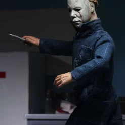Deals ⌛ NECA 💀 Halloween 2 Michael Myers Clothed Action Figure [1981 Version] 😍 -US Horror Sales 2022 necahalloween2clothedmm inset3