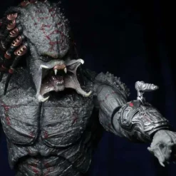 Cheapest ⌛ NECA 2018 Movie Armored Assassin Predator Deluxe Action Figure 🌟 -US Horror Sales 2022 necapredatordeluxearmoredassasin inset4