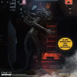 Flash Sale 🌟 One:12 Collective Alien Action Figure (Pre-Order ships January) 🧨
